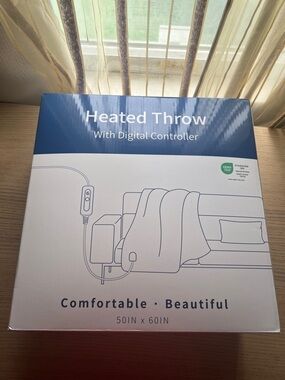 Heated Throw Blanket with Digital Controller